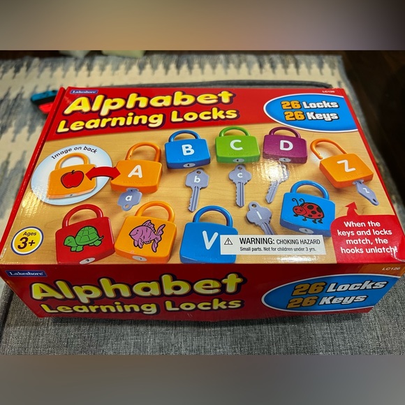 Lakeshore Learning Toys Lakeshore Learning Alphabet Learning Locks